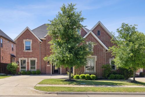 2107 Grassland Dr, Allen, TX, 75013-5902 | Card Image