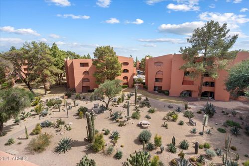 422-4303 E Cactus Rd, Phoenix, AZ, 85032-7638 | Card Image
