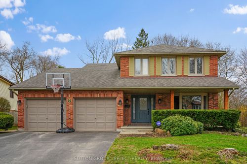 14 Whisperwood Cres, London, ON, N6K3Z4 | Card Image