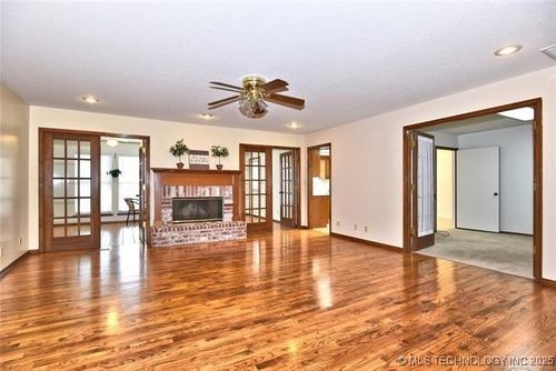 1113 E Dover Pl, Broken Arrow, OK, 74012-9222 | Card Image