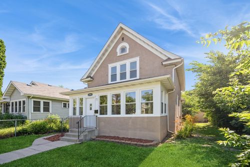 2946 Newton Ave N, Minneapolis, MN, 55411-1145 | Card Image