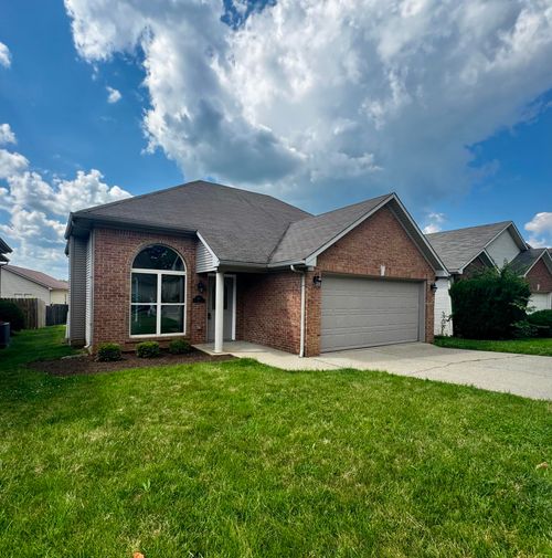 401 Ella Rae Ln, Lexington, KY, 40511-8606 | Card Image