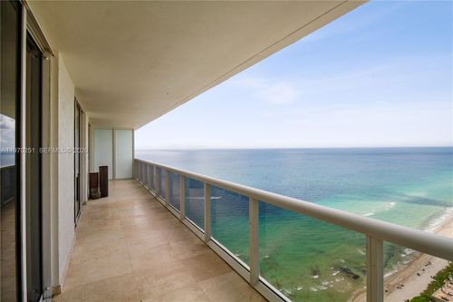 apt-4204-1830 S Ocean Dr, Hallandale Beach, FL, 33009-7716 | Card Image