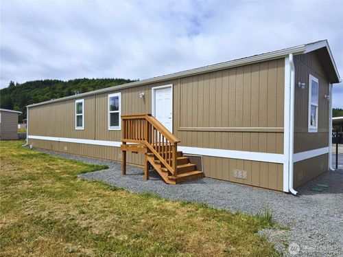 111 Mills Ln, Centralia, WA, 98531-8935 | Card Image