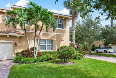 4599 Cadiz Circle, Townhouse with 3 bedrooms, 2 bathrooms and null parking in Palm Beach Gardens FL | Image 2