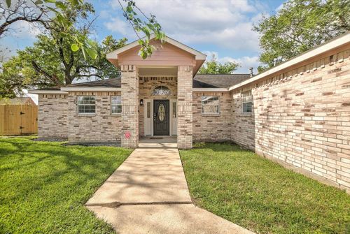 5418 Pershing St, Houston, TX, 77033-2724 | Card Image