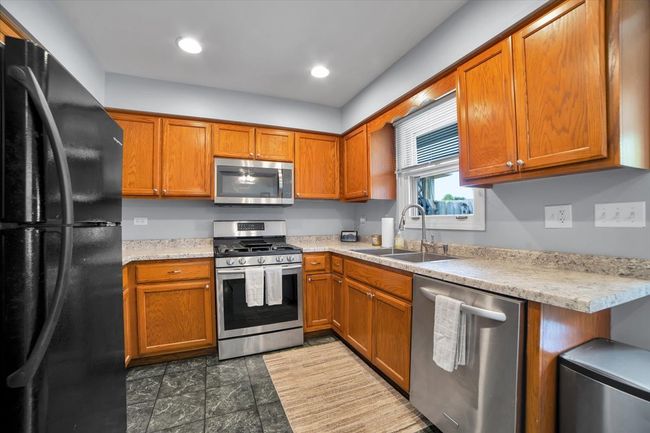 6603 Paul Briese Ct, House other with 4 bedrooms, 2 bathrooms and 2 parking in Plainfield IL | Image 9