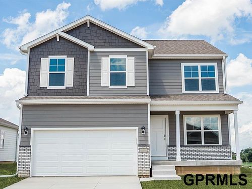 11968 S 114th Ave, Papillion, NE, 68046-5047 | Card Image