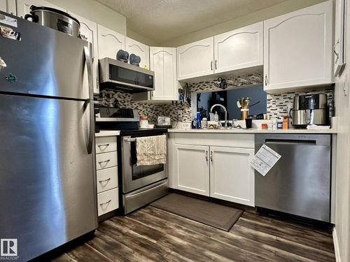 211-9619 174 St Nw, Edmonton, AB, T5T6C6 | Card Image