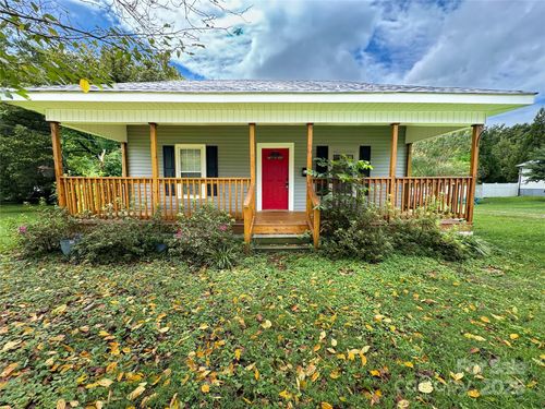 818 Grier St, Lincolnton, NC, 28092-2547 | Card Image