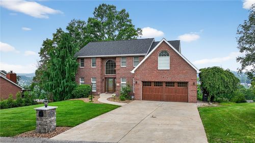 534 Austin St, Greensburg, PA, 15601-4985 | Card Image