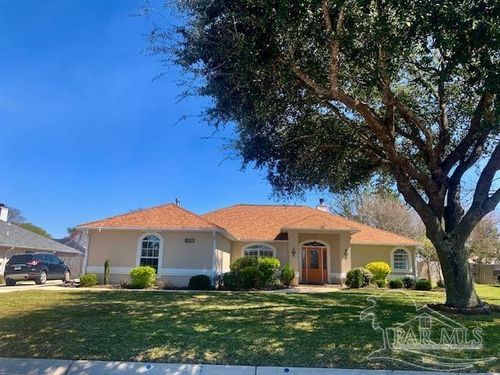 5060 Chandelle Dr, Pensacola, FL, 32507-8118 | Card Image
