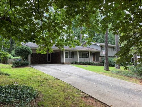 3887 Menlo Dr, Atlanta, GA, 30340-5115 | Card Image