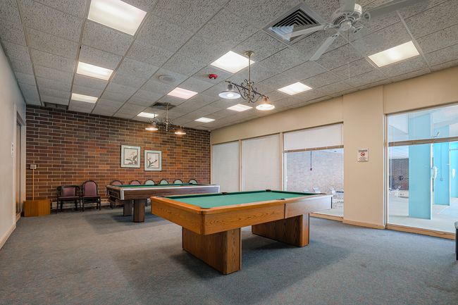 APT-102 - 3801 Appian Way, Home with 2 bedrooms, 2 bathrooms and null parking in Glenview IL | Image 24
