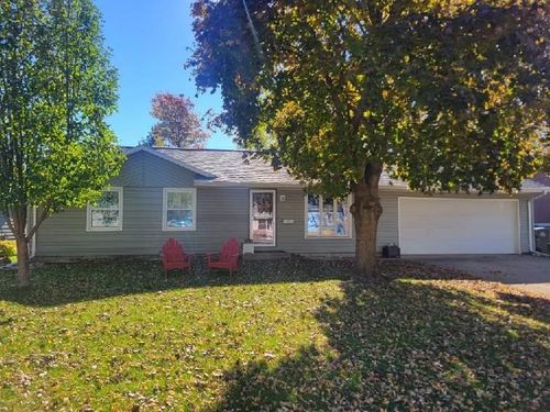 304 9th St Sw, Spencer, IA, 51301-5643 | Card Image