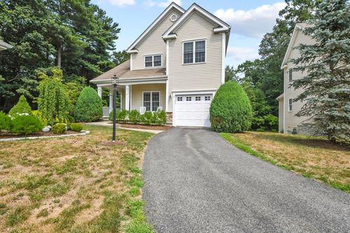 38-38 Sunflower Dr, Raynham, MA, 02767-1867 | Card Image
