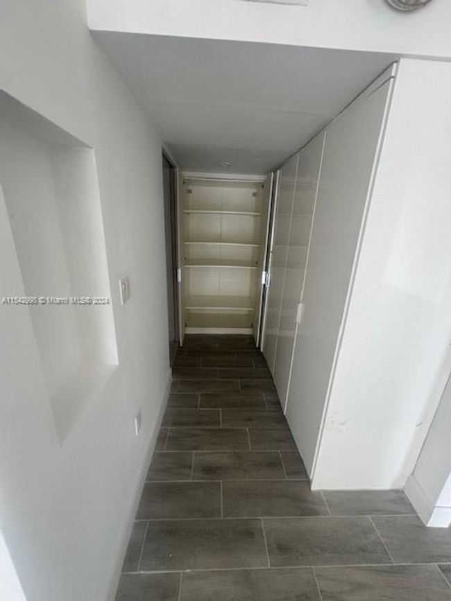 APT-109 - 1650 Ne 115 Th St, Condo with 1 bedrooms, 2 bathrooms and null parking in Miami FL | Image 11