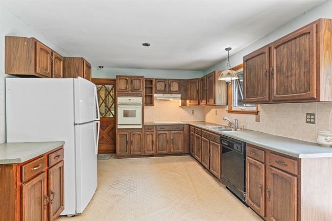 334 Grandview Dr, House other with 4 bedrooms, 3 bathrooms and null parking in Richmond VT | Image 9