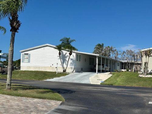 555 Tropical Isles Circle, Fort Pierce, FL, 34982 | Card Image