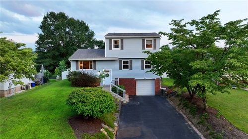 428 Alpine Village Dr, Monroeville, PA, 15146-3736 | Card Image
