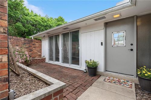 5854 Troy Villa Blvd, Huber Heights, OH, 45424-2650 | Card Image