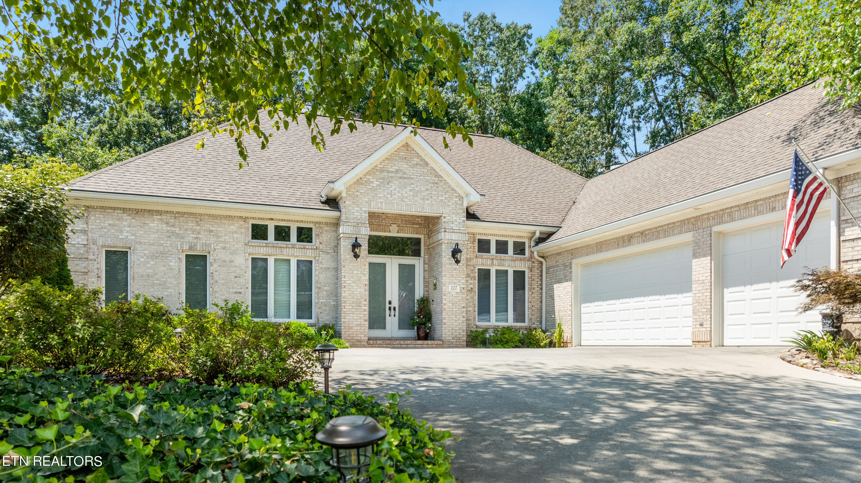 Cayuga Dr, Loudon, TN 37774