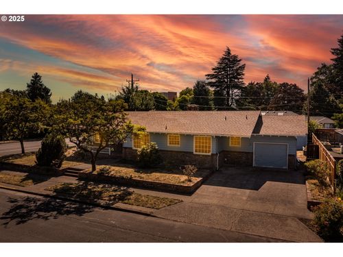 1100 Nw Dixon St, Corvallis, OR, 97330-4668 | Card Image
