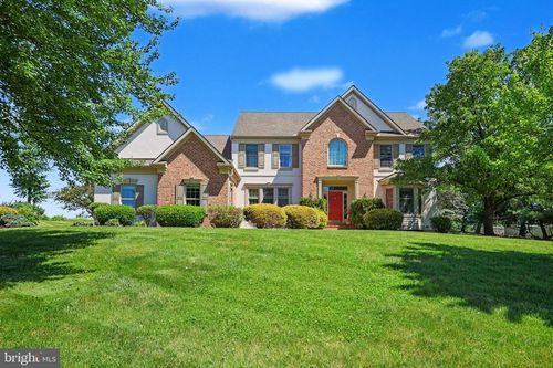 1440 Chadwyck Ln, Manheim, PA, 17545-8684 | Card Image