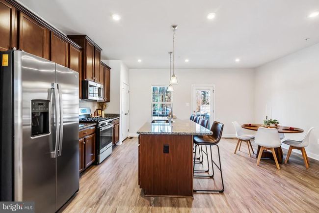 19807 Community Ter, Townhouse with 3 bedrooms, 3 bathrooms and null parking in MONTGOMERY VILLAGE MD | Image 15