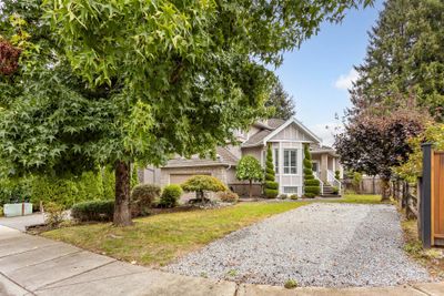 12550 206 St, House other with 4 bedrooms, 3 bathrooms and 6 parking in Maple Ridge BC | Image 3