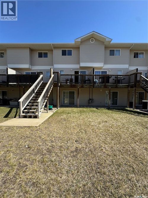 13-1437 1st St, Estevan, SK, S4A2X5 | Card Image