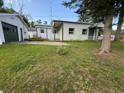 4465 Filter Rd, Harrison, MI, 48625-8471 | Card Image