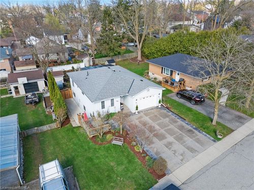 13 King William St, Saint George, ON, N0E1N0 | Card Image