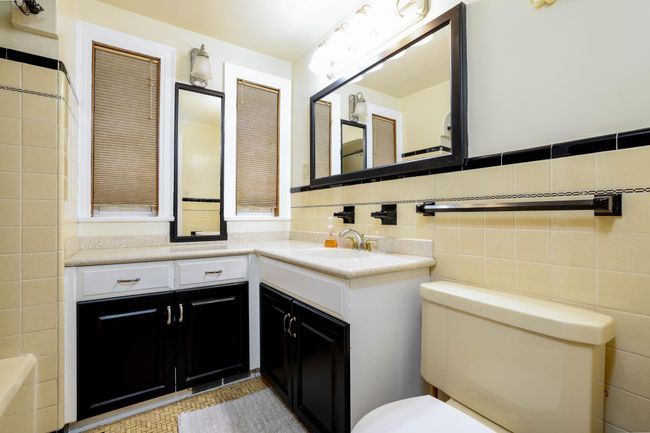 1010bathroom (1).jpg | Image 22