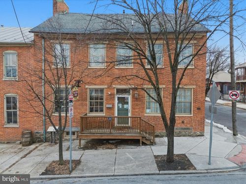 301-303 Baltimore Street, GETTYSBURG, PA, 17325 | Card Image