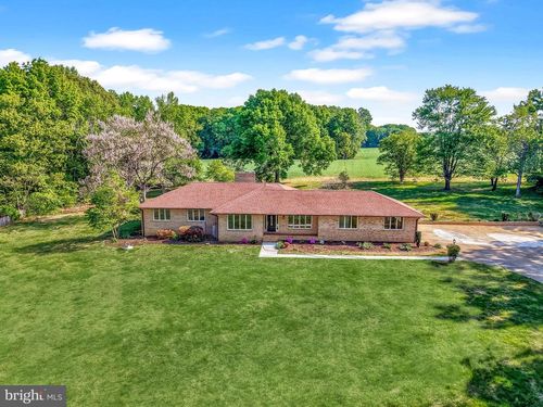 31 Little Creek Ln, Fredericksburg, VA, 22405-3643 | Card Image