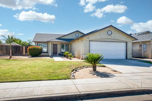2348 S Judy Ave, Fresno, CA, 93727-8844 | Card Image