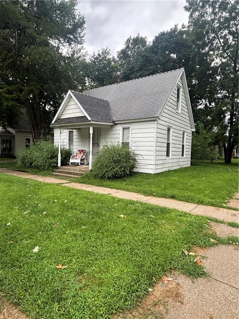 1st Ave, Winterset, IA 50273