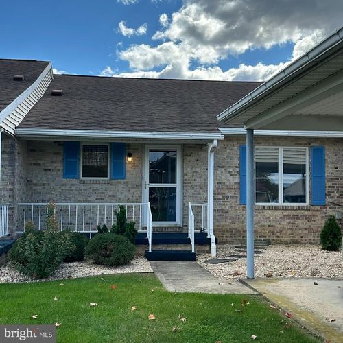 1088 Westgate Dr, CHAMBERSBURG, PA, 17201-2979 | Card Image