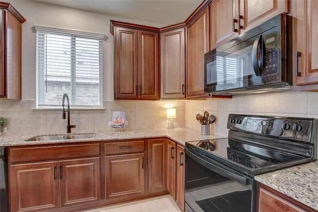 165 Pivot Dr, House other with 4 bedrooms, 3 bathrooms and null parking in Taylor TX | Image 14