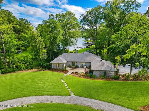 227 Lakeshore Drive, Madison, MS, 39110 | Card Image