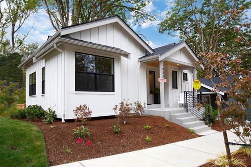 434 20th Ave, Kirkland, WA, 98033-4931 | Card Image