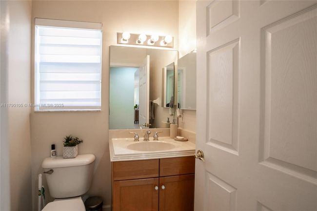 5067 Sw 162 Nd Ave, House other with 4 bedrooms, 3 bathrooms and null parking in Miramar FL | Image 13