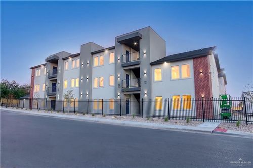 3502 S Urbahn Ave, Laredo, TX, 78046 | Card Image