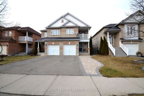 122 River Rock Cres, Brampton, ON, L7A2W4 | Card Image