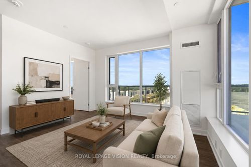 625-2 David Eyer Rd, Richmond Hill, ON, L4S0N6 | Card Image