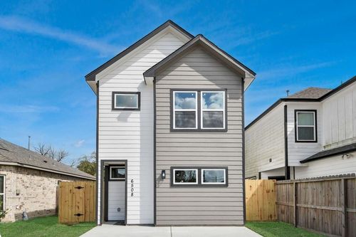 6822 Utah Street, Houston, TX, 77091 | Card Image