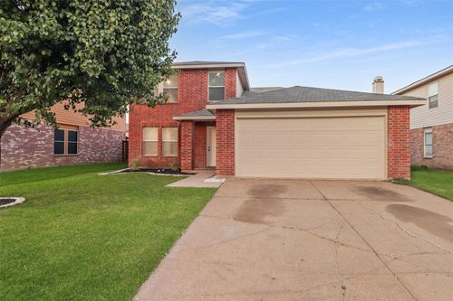 2924 Volturno Dr, Grand Prairie, TX, 75052-8731 | Card Image