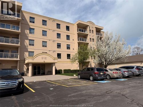 501-315 Village Grove Drive, Tecumseh, ON, N8N5G4 | Card Image