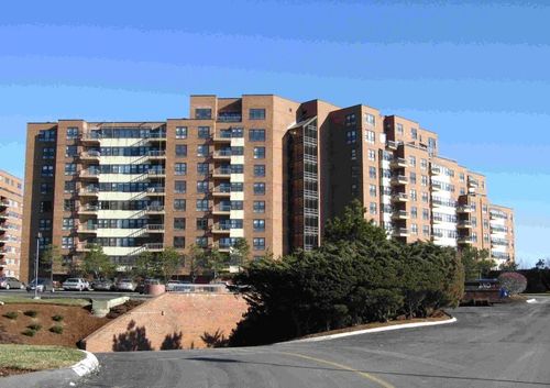 apt-701-1 Seal Harbor Rd, Winthrop, MA, 02152-1025 | Card Image